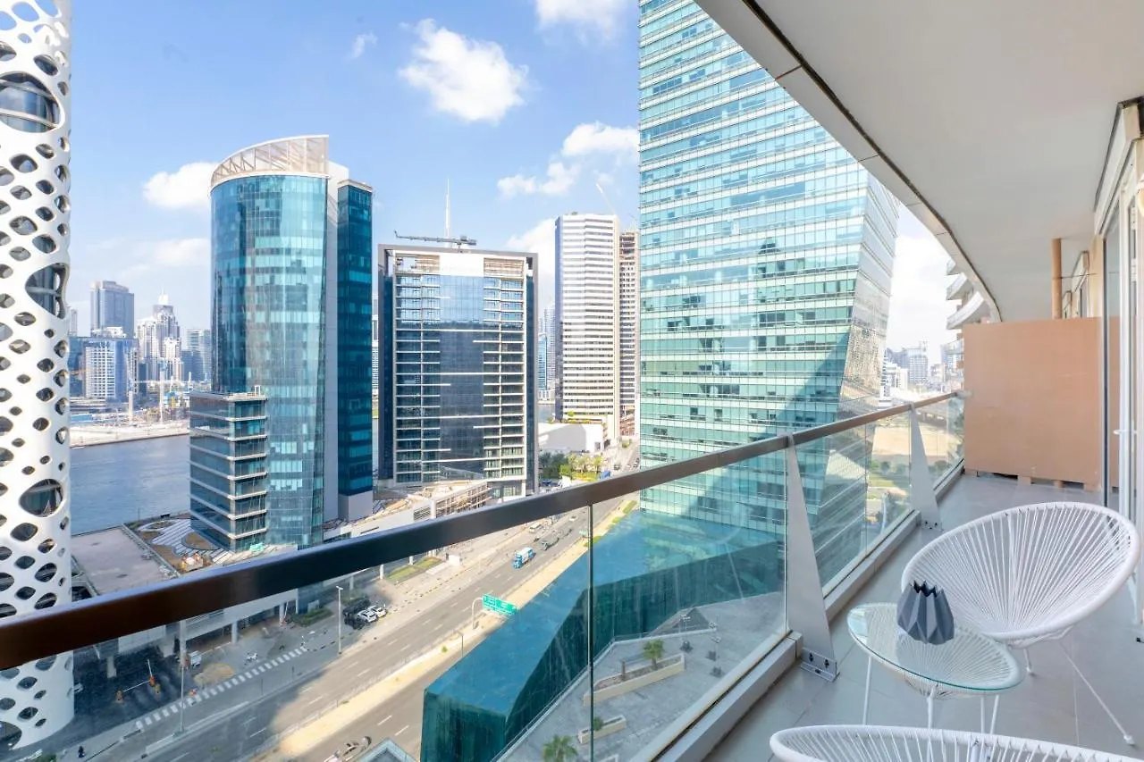Luxury Downtown 1Br - Ubora Residence Tower Dubai Apartment