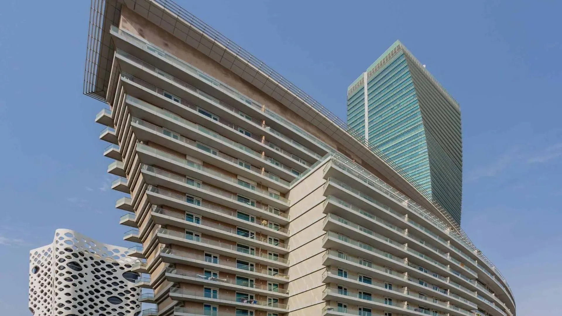 Luxury Downtown 1Br - Ubora Residence Tower Dubai United Arab Emirates